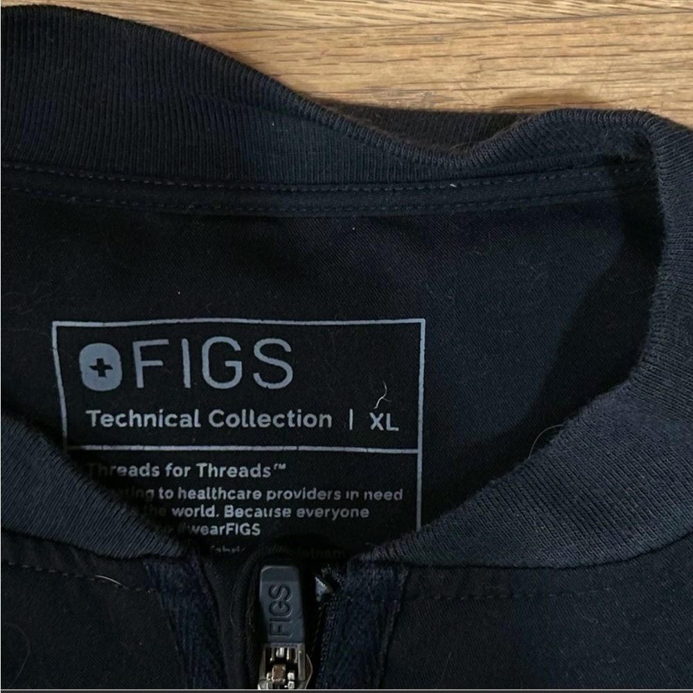 FIGS 🖤BLACK 🖤Bellery Scrub jacket 🥼